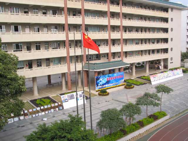 1闭幕展演准备就绪.jpg