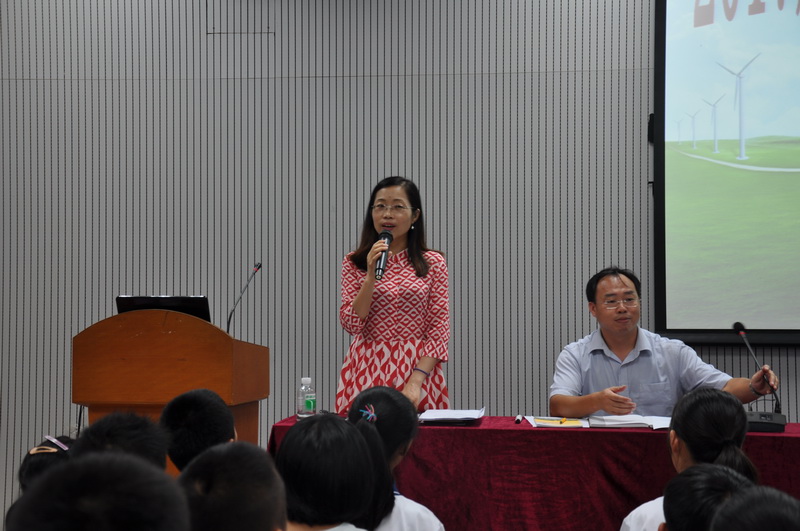 我校2017级新生注册和培训活动完成