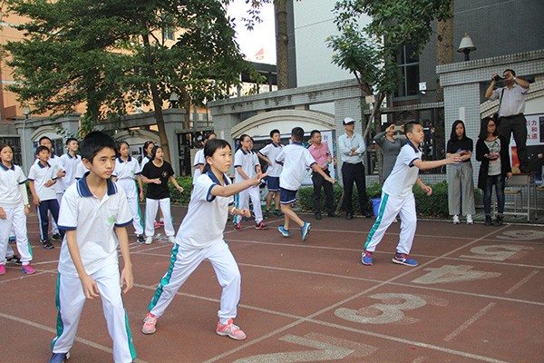 奏运动乐章 扬青春风采——中大附中第24届校运会举行