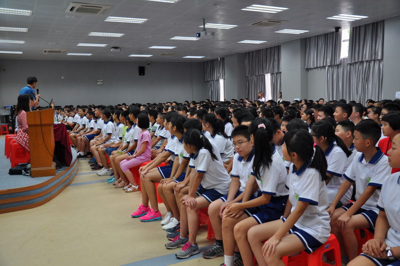 我校2017级新生注册和培训活动完成