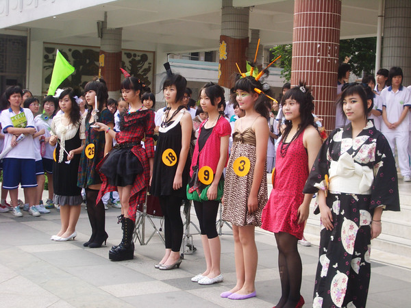5.11学生会开放日--非主流造型决赛现场图片