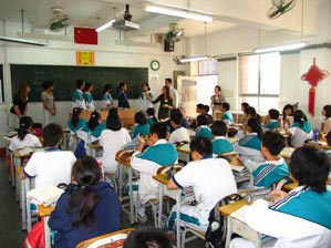 美国大学在读博士一行17人来我校访问交流