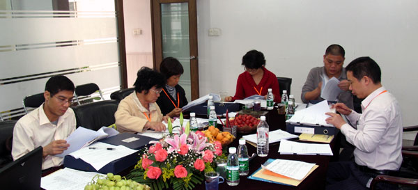 我校接受平安校园评审