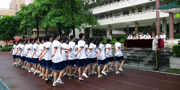 我校２００９级高一新生培训圆满结束