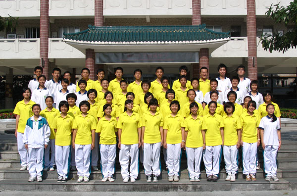 第十六届学生会换届选举报名火爆