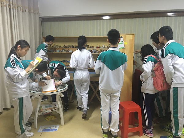 谁是校园名侦探