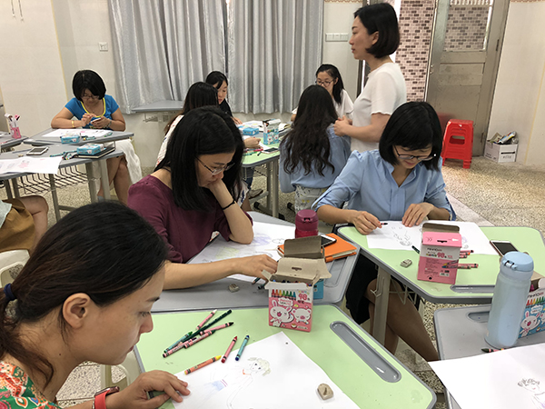 有趣的绘画分析——首期面向班主任的心理团体辅导