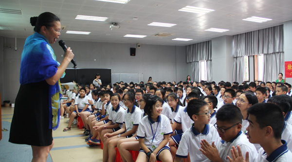 “长颈鹿行动”青少年体重管理公益课走进我校