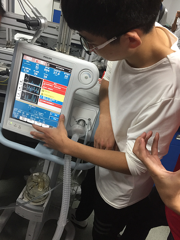 高一年级秋游活动充实而圆满