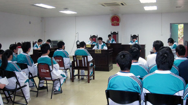 高二年级圆满结束学农社会实践活动 
