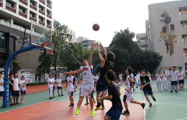 中大附中学生夏季篮球赛圆满结束 