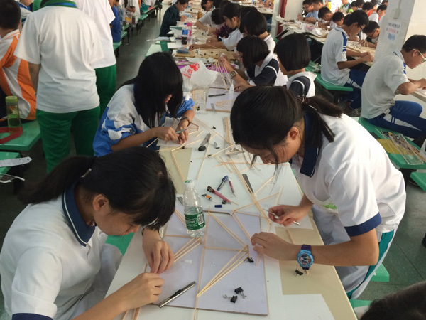 十六届“我爱祖国海疆”全国青少年建模赛 市预选赛上我校代表队多项入国赛!