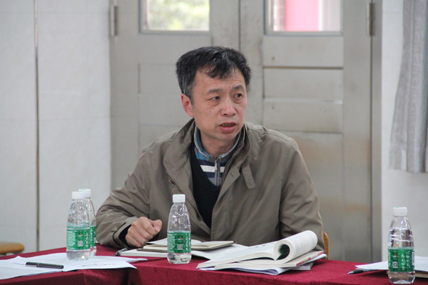 学校召开市“一模”成绩分析会