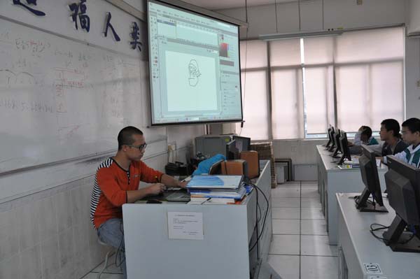 我校举办动画制作讲座 网易公司动画师受邀现场讲解