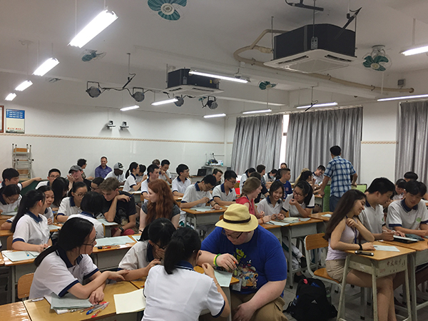 美国布朗斯堡学校集团到访我校，听听美方师生怎么说