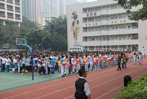 2016年广州市青少年电子制作锦标赛在我校举行