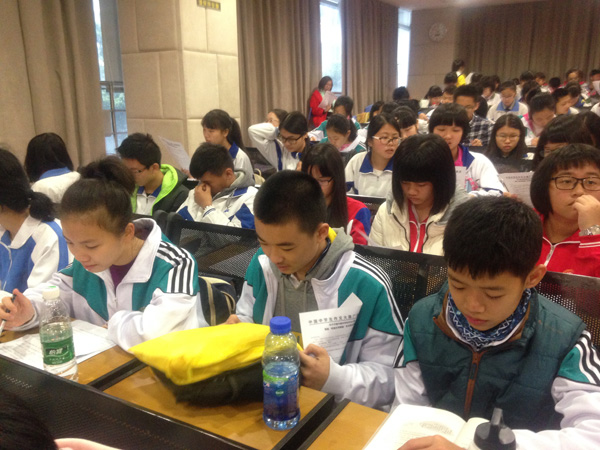 我校学生在第十一届全国中学生作文大赛取得可喜成绩