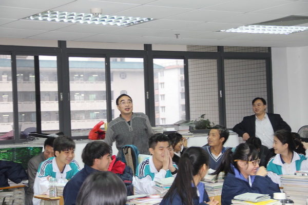 十八岁的责任——记高三（2）班班会公开课 