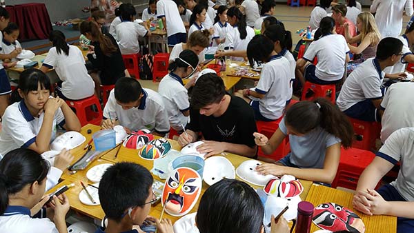 延续的温暖与感动——记德国伙伴学校的回访交流