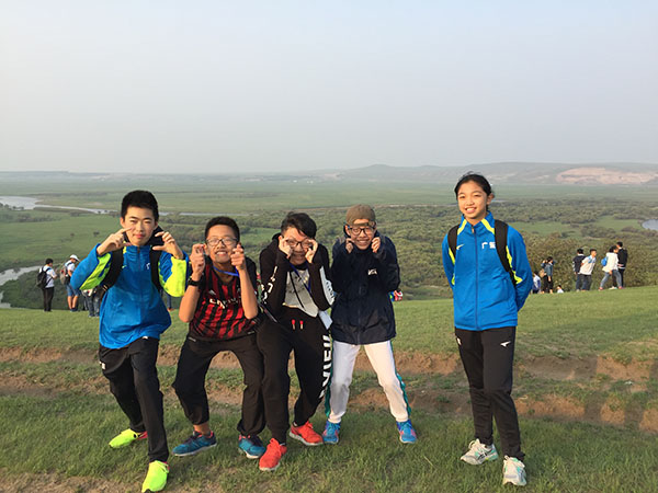 我校在全国青少年航海模型比赛中获得好成绩