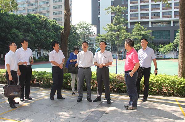 顺德区委区邦敏书记一行莅临我校考察交流