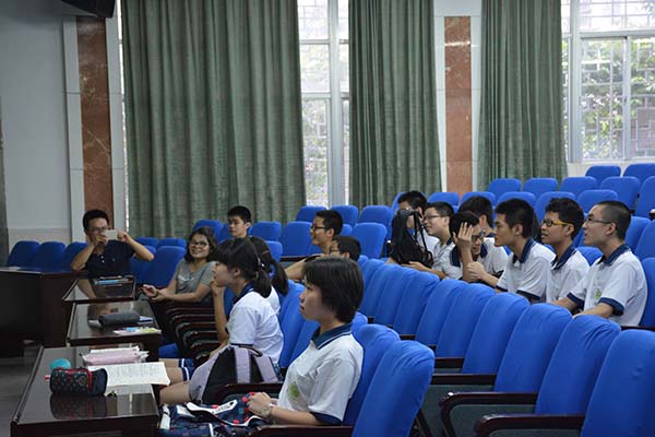 团委夏令营学生心得分享会