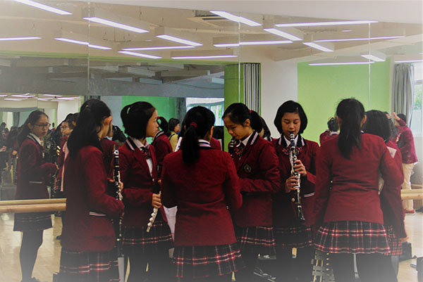 我校管乐队参加广州少年管弦爵士音乐会演出