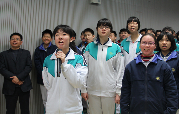三年磨一剑,六月试锋芒 ——2015届中考百日倒计时鼓劲大会侧记