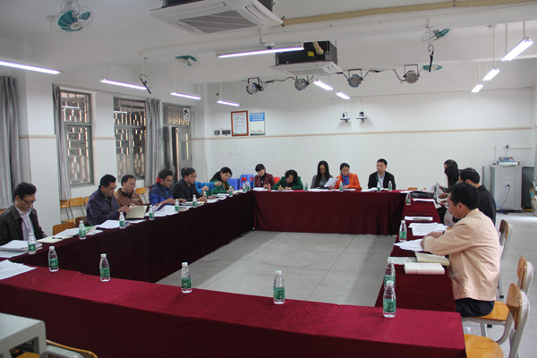 学校召开市“一模”成绩分析会