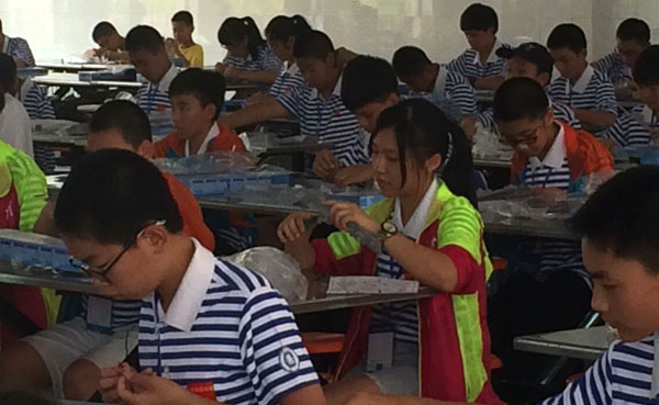 小荷才露尖尖角 ——黄诗婷同学参加第十五届“我爱祖国海疆” 全国青少年航海模型教育竞赛总决赛载誉归来