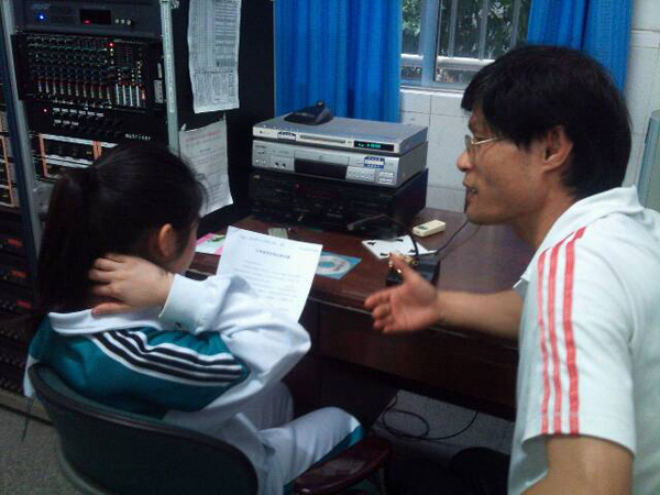 我校本学期第三次校园访谈（中考体育的变化和长跑）